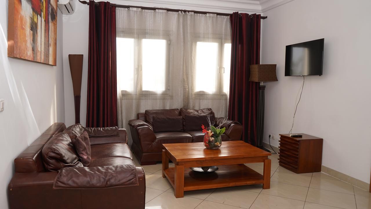Nomad Suites Residence Либревиль Экстерьер фото